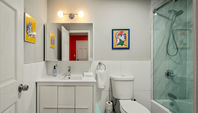 Building Photo - 223 Paxinos Dr