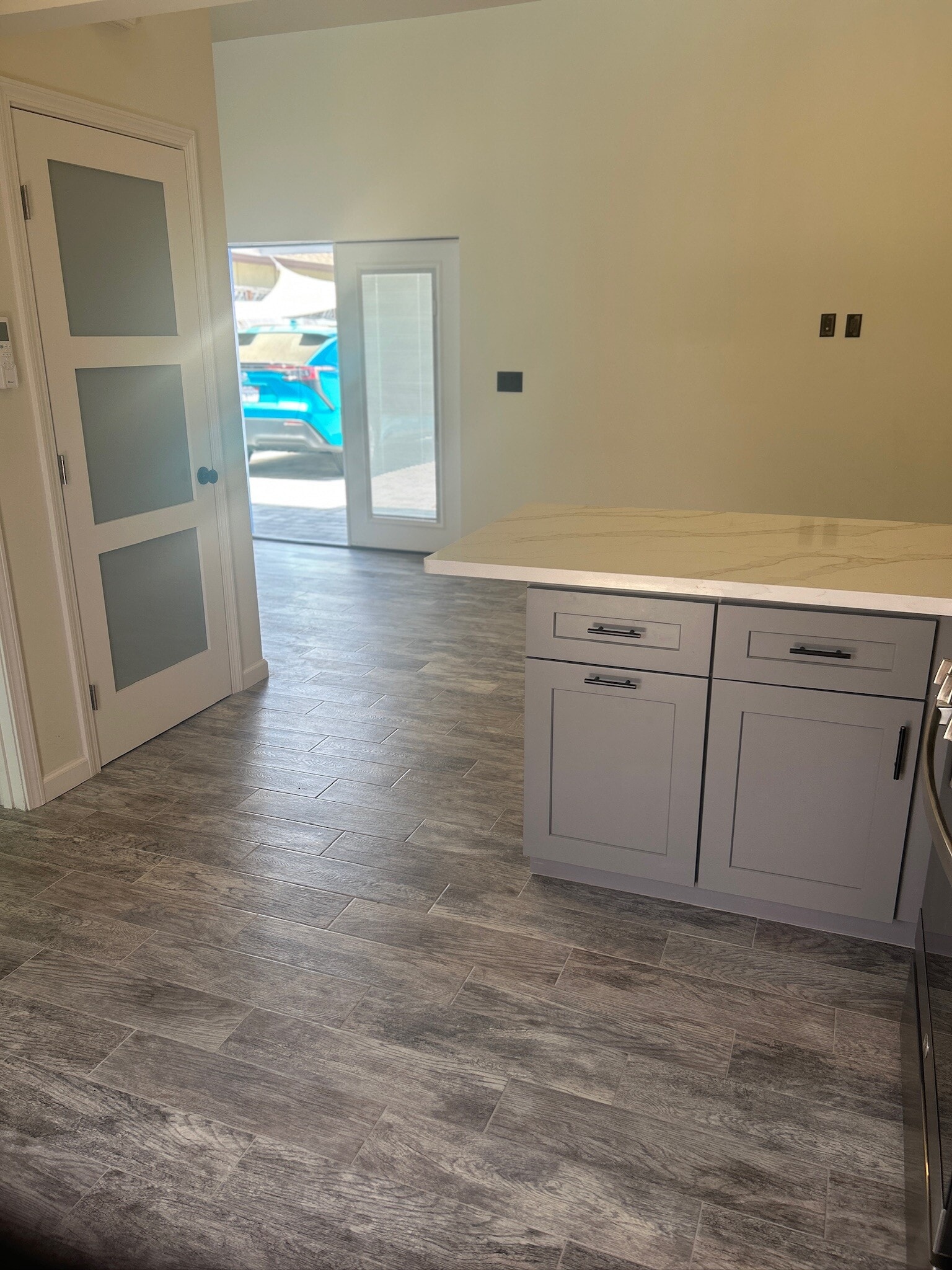 Building Photo - 222 Jackson St