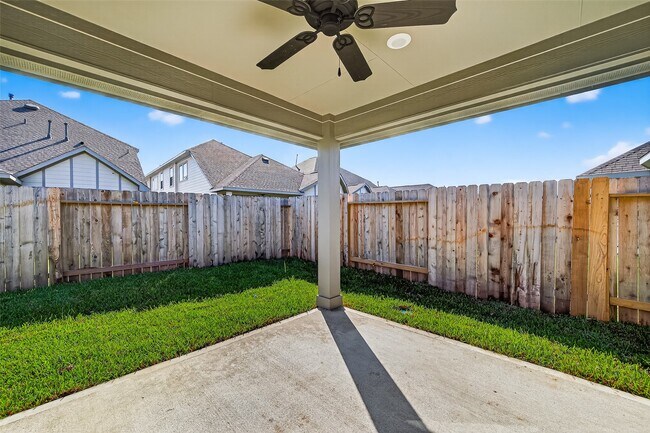 Building Photo - 8915 Field Daisy Ct