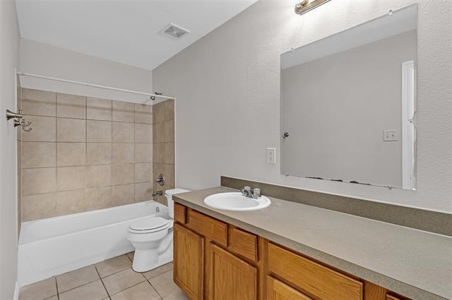 Building Photo - 4532 Alamosa St