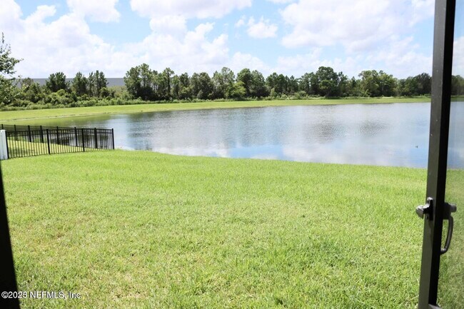Building Photo - 11498 Red Koi Dr