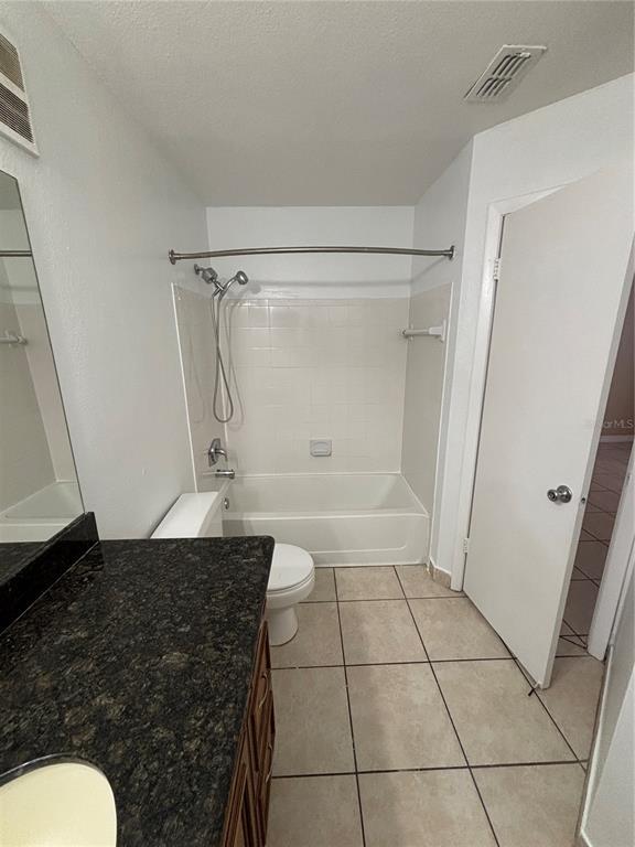 Building Photo - 4720 Walden Cir