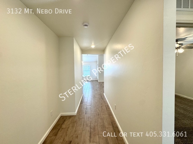 Building Photo - 3132 Mt Nebo Dr