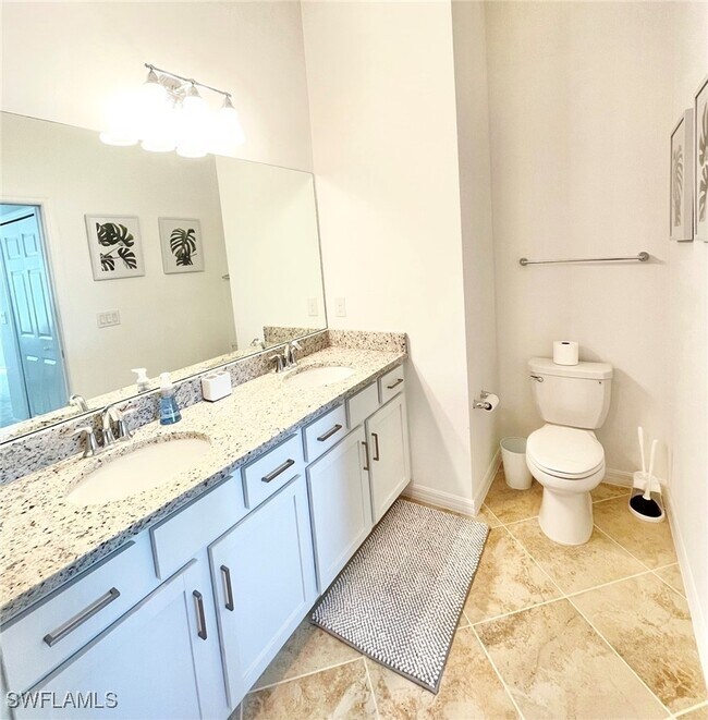 Building Photo - 43011 Greenway Blvd