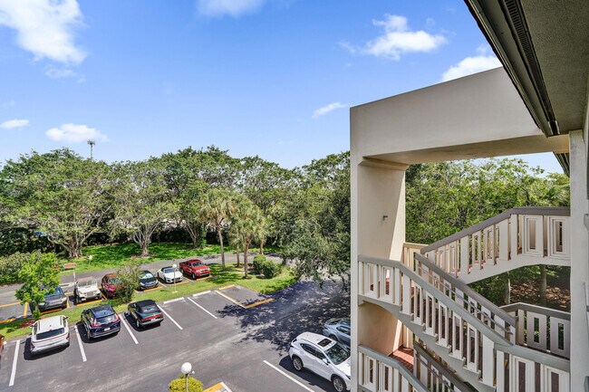Building Photo - 1501 Cayman Way