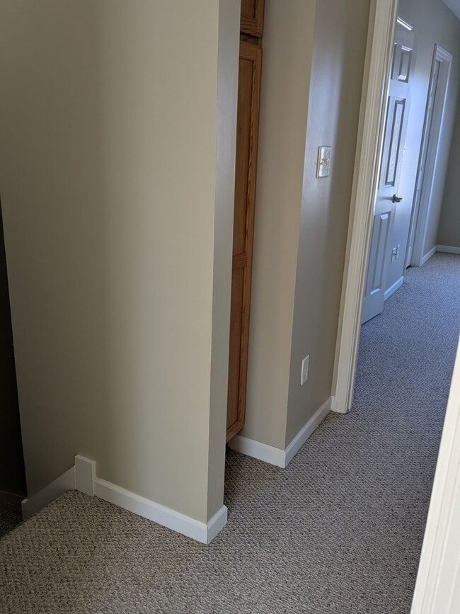 Building Photo - Pike's Place Townhouse