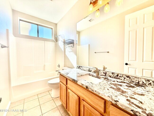 Building Photo - 7861 N Rambling Ln