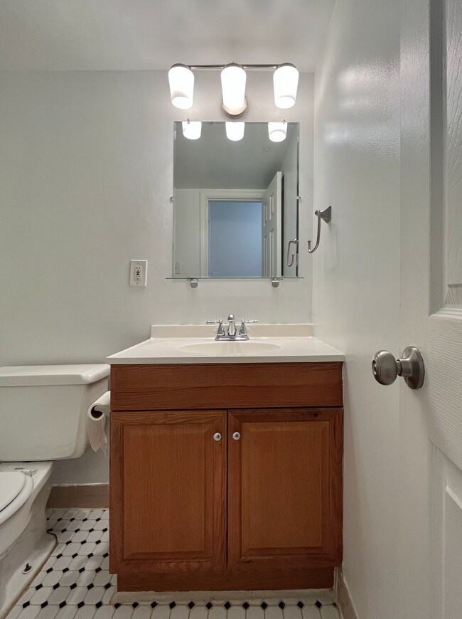 Building Photo - 8304 Tobin Rd