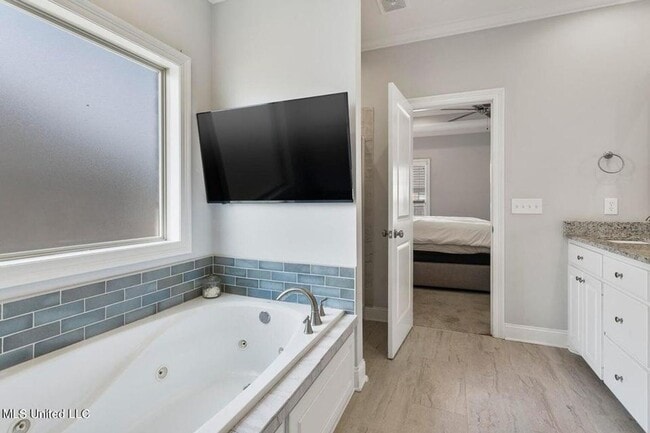 Building Photo - 3 Bed/2 Bath Home in Woodscape of Oakfield