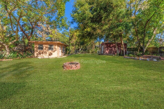 Building Photo - 6303 Delaware Ave