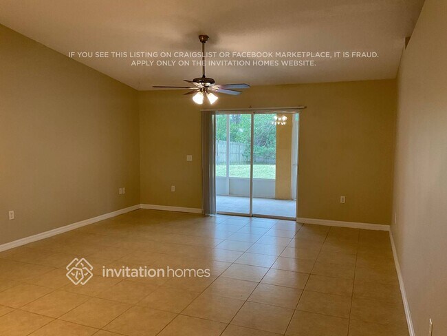 Building Photo - 3215 Burdock Ave