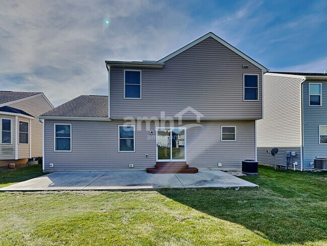 Building Photo - 836 Orwell St