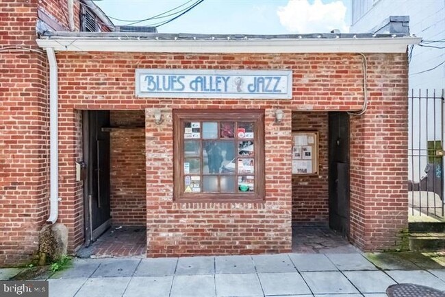 Building Photo - 1080 Wisconsin Ave NW