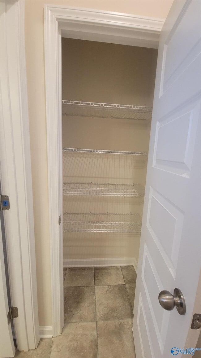 Building Photo - 13030 Lantern Pointe Wy