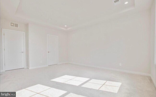 Building Photo - 7512 Sawyer Farm Wy
