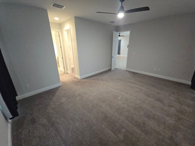 Building Photo - 3/2 Home in Lithia ****MOVE-IN SPECIAL, $500 OFF 2ND MONTHS RENT!!****