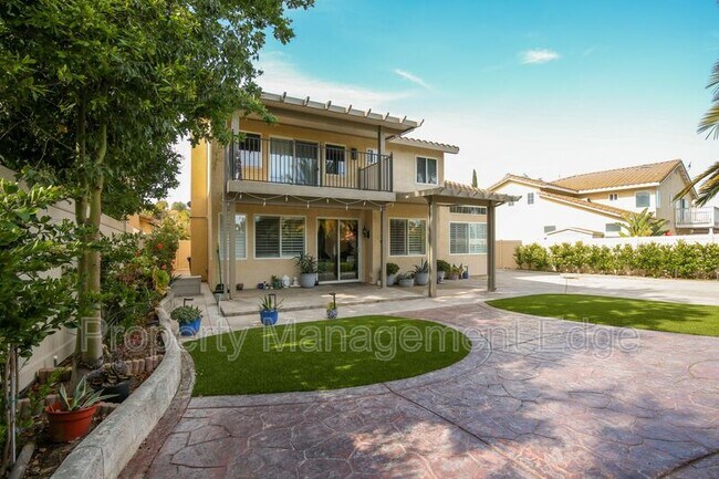 Building Photo - 32194 Corte Del Cerro