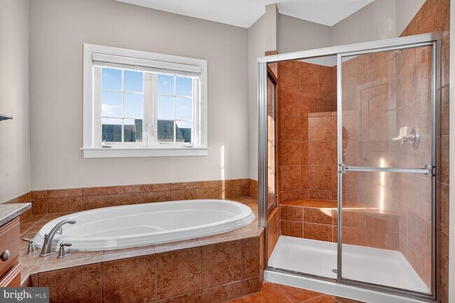 Building Photo - 21285 Park Grove Terrace