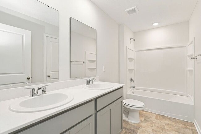 Building Photo - 6305 Marinelli Dr N