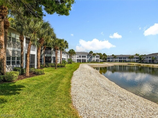 Building Photo - 12151 Summergate Cir