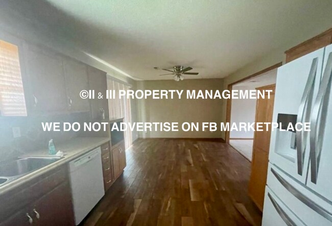 Building Photo - 515 Spring Ave