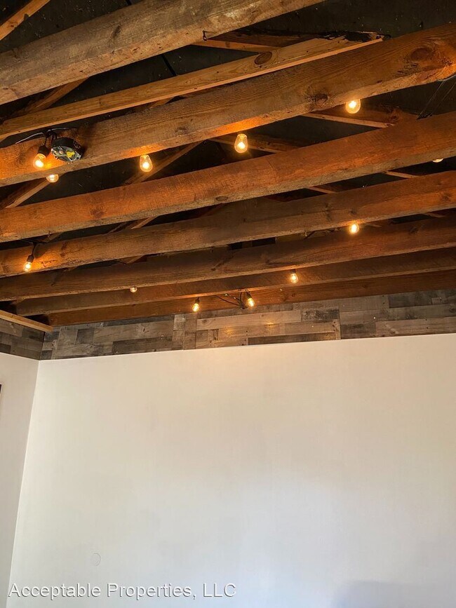 Building Photo - 1 br, 1 bath House - 1032 18th St Unit A