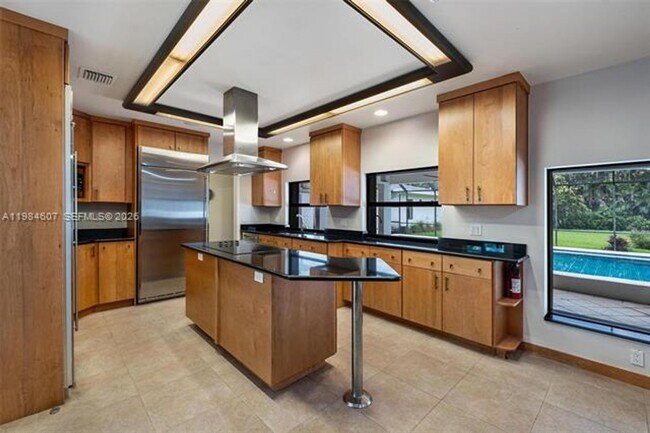 Building Photo - 6220 SW 123rd Terrace