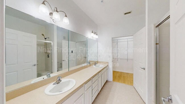 Building Photo - 11251 Campfield Dr