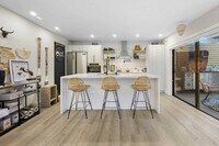 Building Photo - 1605 S US Hwy 1