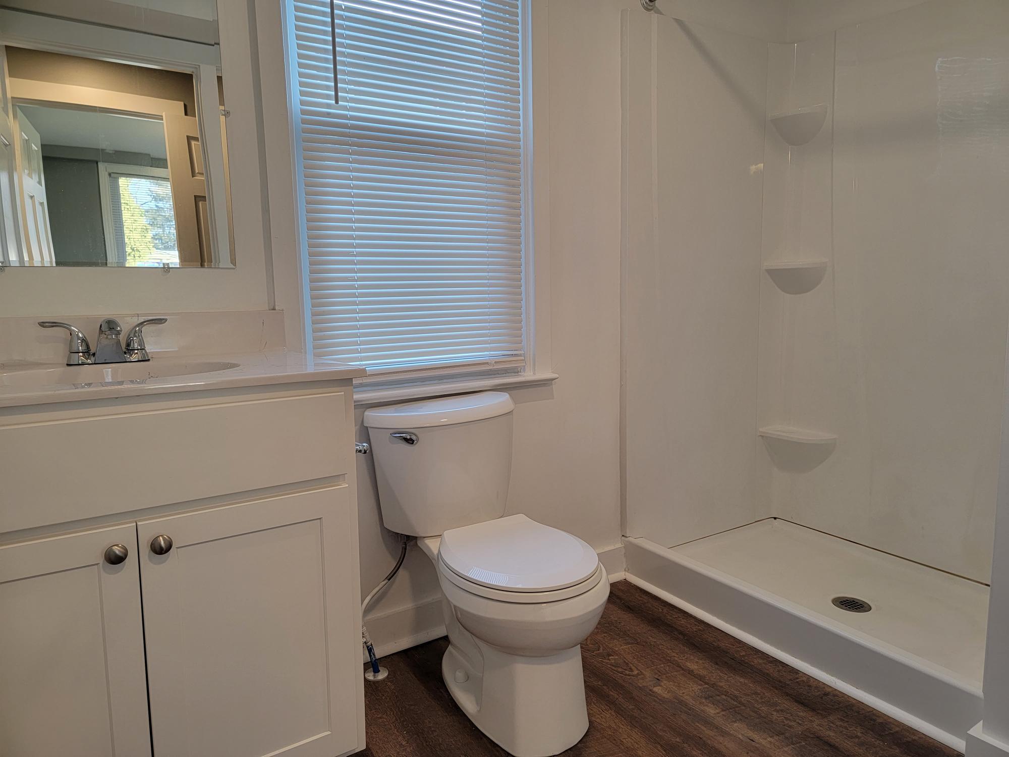 Building Photo - 232 Main St