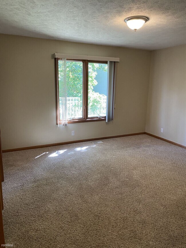 Building Photo - 2 br, 2 bath Condo - 59 Whispering Woods D...