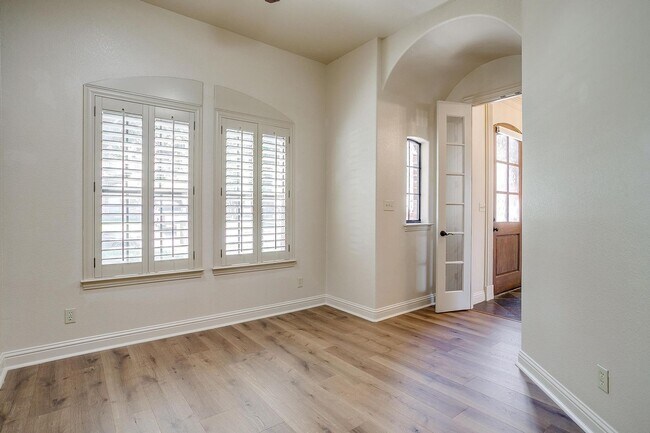 Building Photo - Beautiful 3 Bed, 2.5 Bath Located in HIghly Desired Willow Park Village- Aledo ISD-  76008