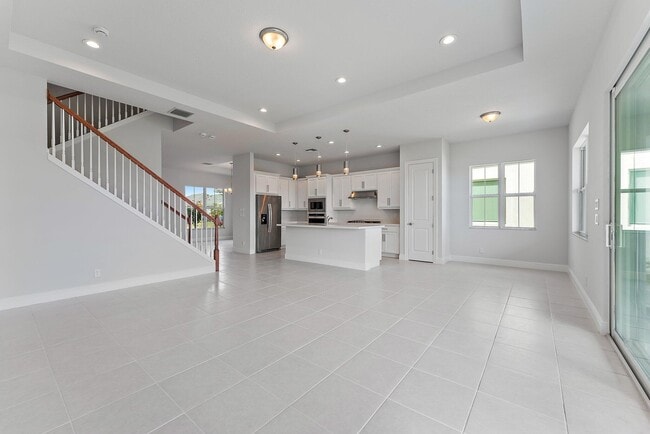 Building Photo - 12550 Nautilus Cir