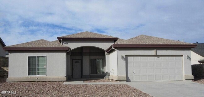 Primary Photo - 612 Natasha Pl
