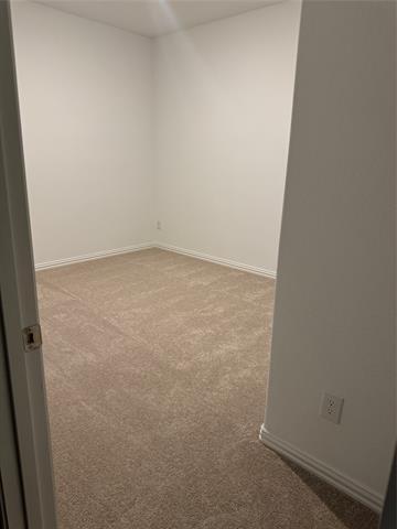 Building Photo - 143 Jenkinson Dr