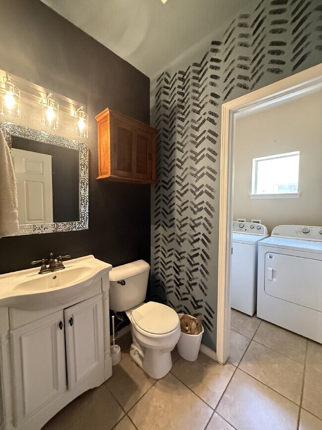 Building Photo - 12869 Little Misty Ln
