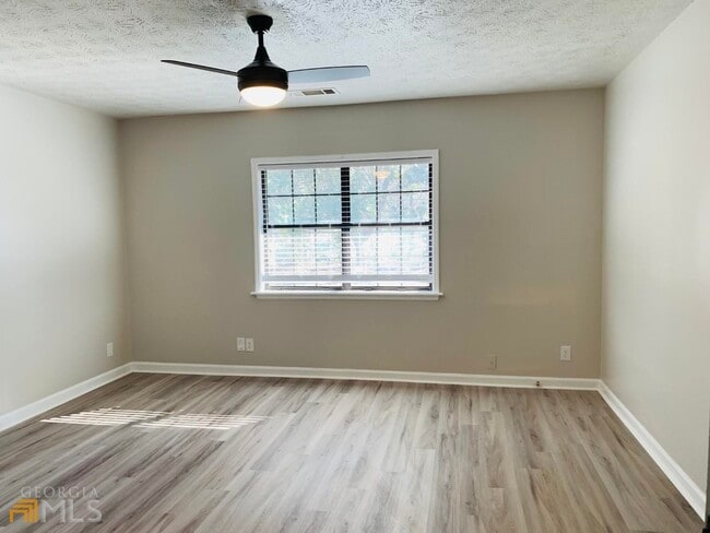 Building Photo - 802 Bedford Bay Trail