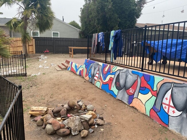 Building Photo - Big Yard! Quick Walk to SDSU Campus! (Leas...