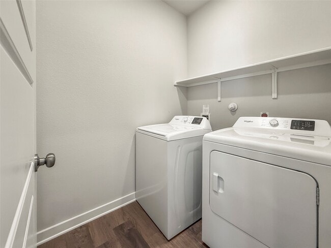 Building Photo - 2104 Lost Timbers Dr