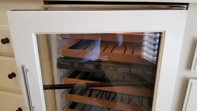 Building Photo - Gorgeous, Corner Lot with all the extras.