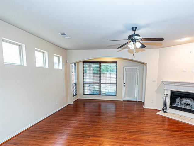 Building Photo - 313 Perkins Dr