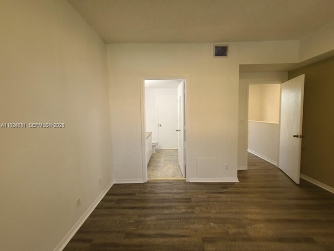 Building Photo - 1428 Coronado Rd