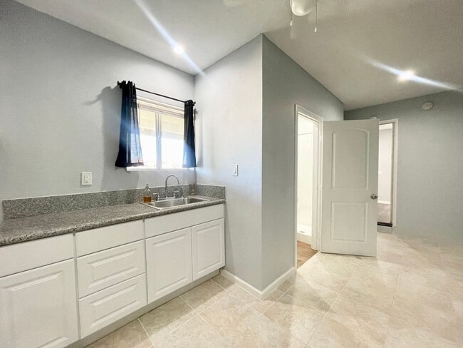 Building Photo - COMING SOON! ! Beautiful 3 Bed 2 Bath Corner Lot Cathedral City Home!