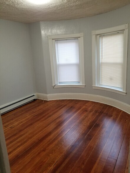 Building Photo - 17 Norwell St