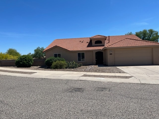 Building Photo - 2550 S Perillo Dr