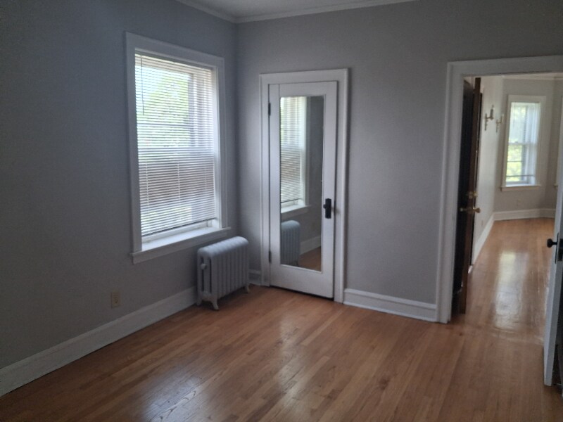 Building Photo - 8808 S Blackstone Ave