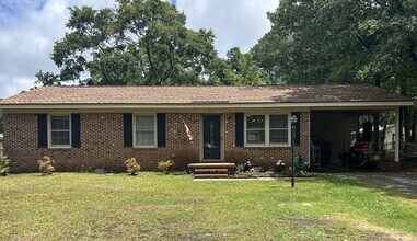 Building Photo - OPEN HOUSE FRIDAY 4PM-6PM!