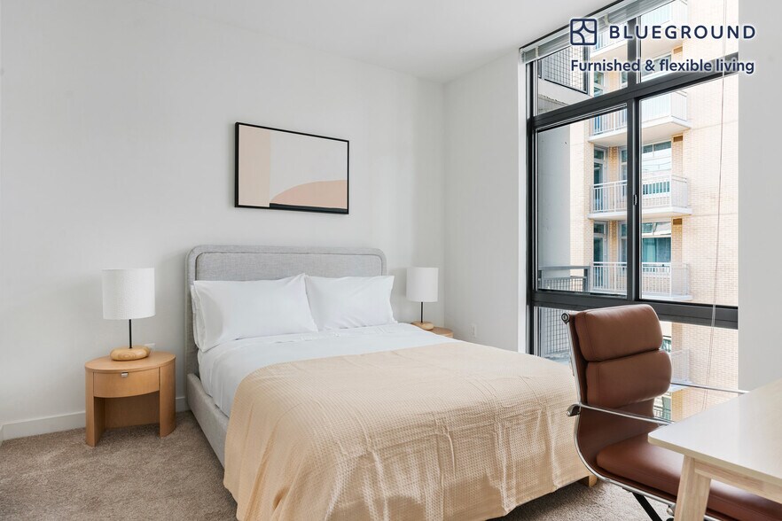 Building Photo - 4918 St Elmo Ave