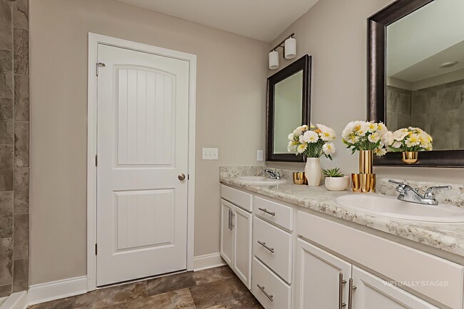 Building Photo - 1156 Black Oak Cir