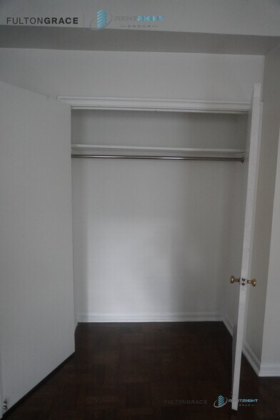 Building Photo - 534 W Stratford Pl